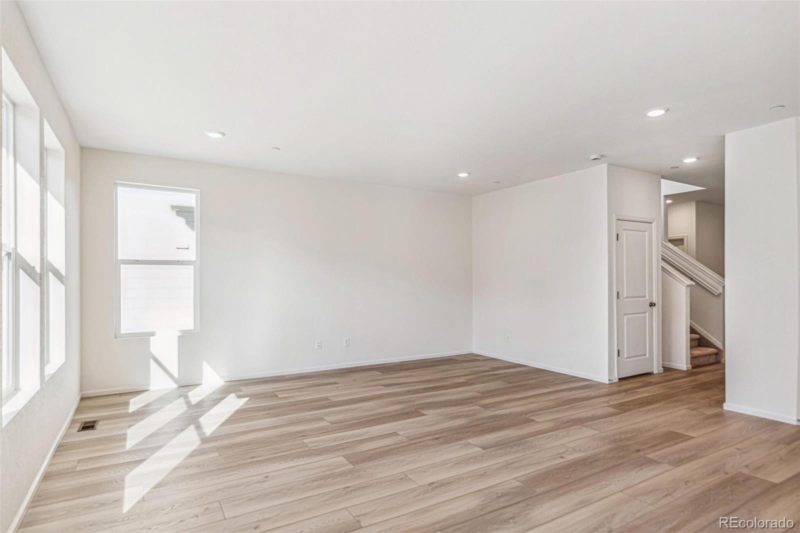 MLS Image #7 for 13372 e 110th way,commerce city, Colorado