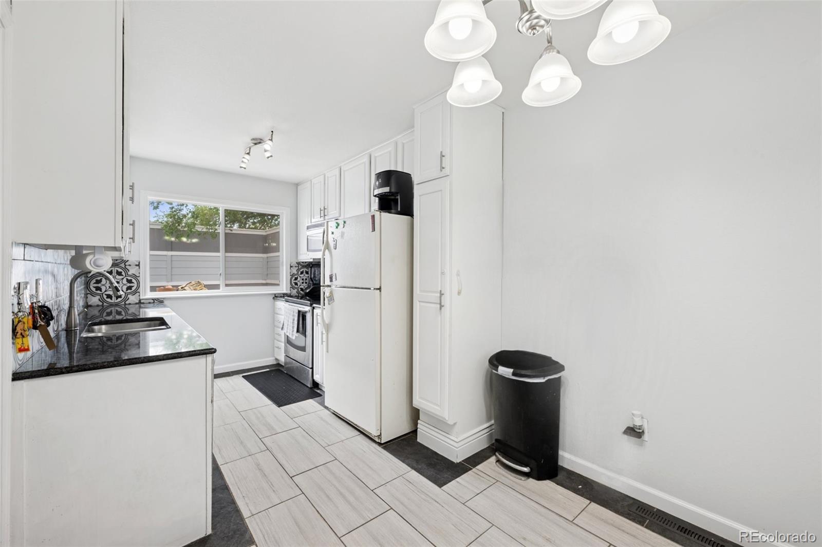 MLS Image #6 for 865  san antonio place,colorado springs, Colorado
