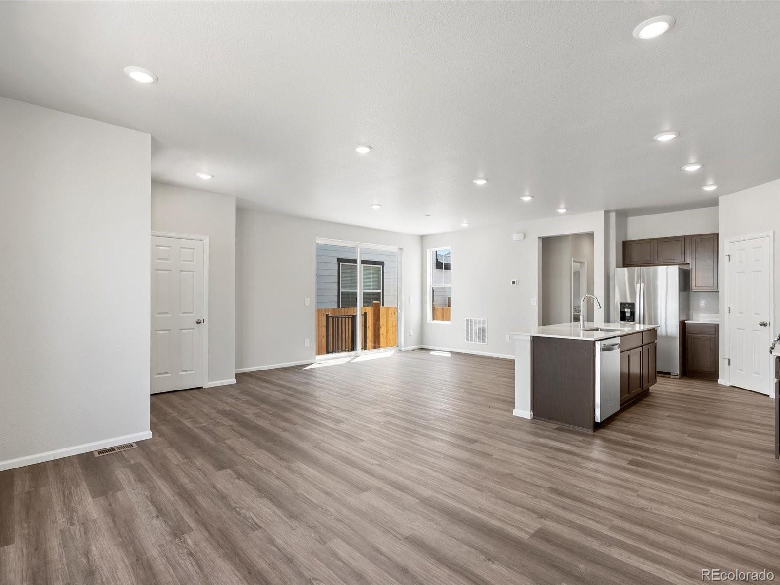 MLS Image #3 for 22460 e 8th avenue,aurora, Colorado