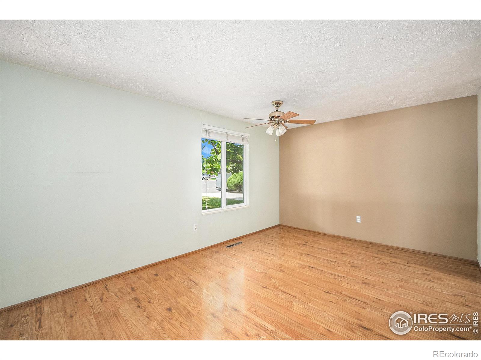 MLS Image #3 for 1069  ponderosa circle,longmont, Colorado