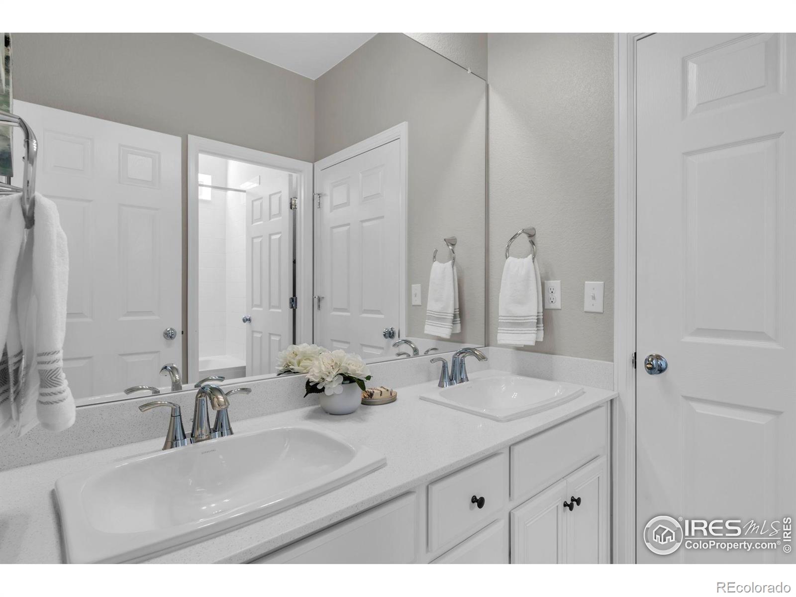 MLS Image #21 for 1941  pioneer circle,lafayette, Colorado
