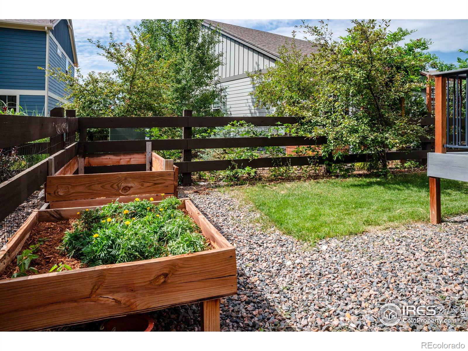 MLS Image #32 for 1941  pioneer circle,lafayette, Colorado