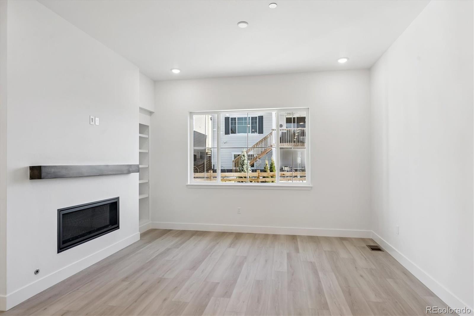 MLS Image #10 for 653  split rock drive,erie, Colorado