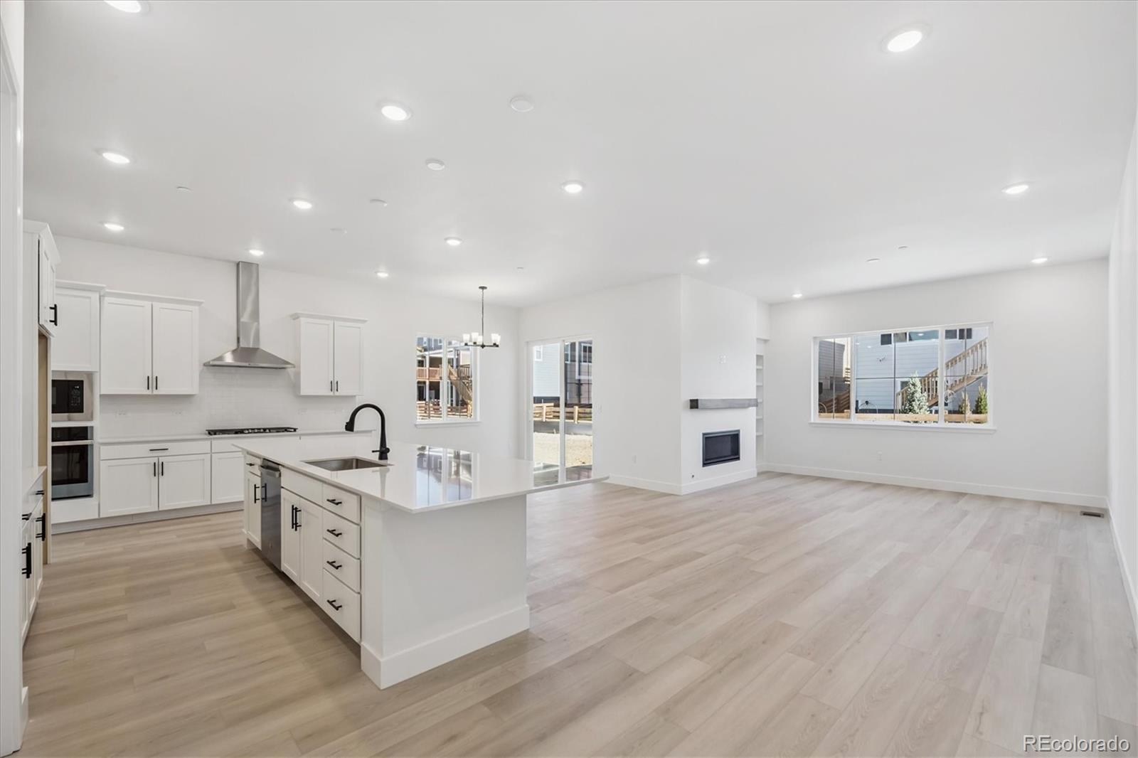 MLS Image #9 for 653  split rock drive,erie, Colorado