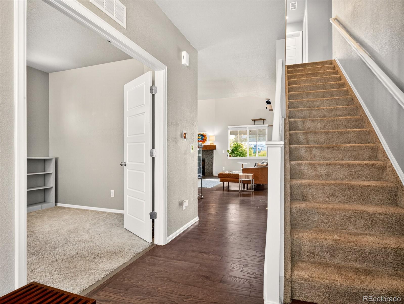 MLS Image #1 for 1536  mcmurdo trail,castle rock, Colorado