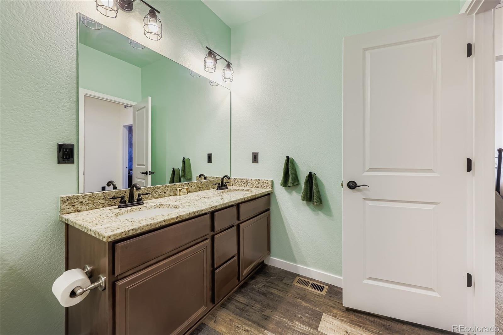 MLS Image #26 for 815 e 98th avenue 705,thornton, Colorado