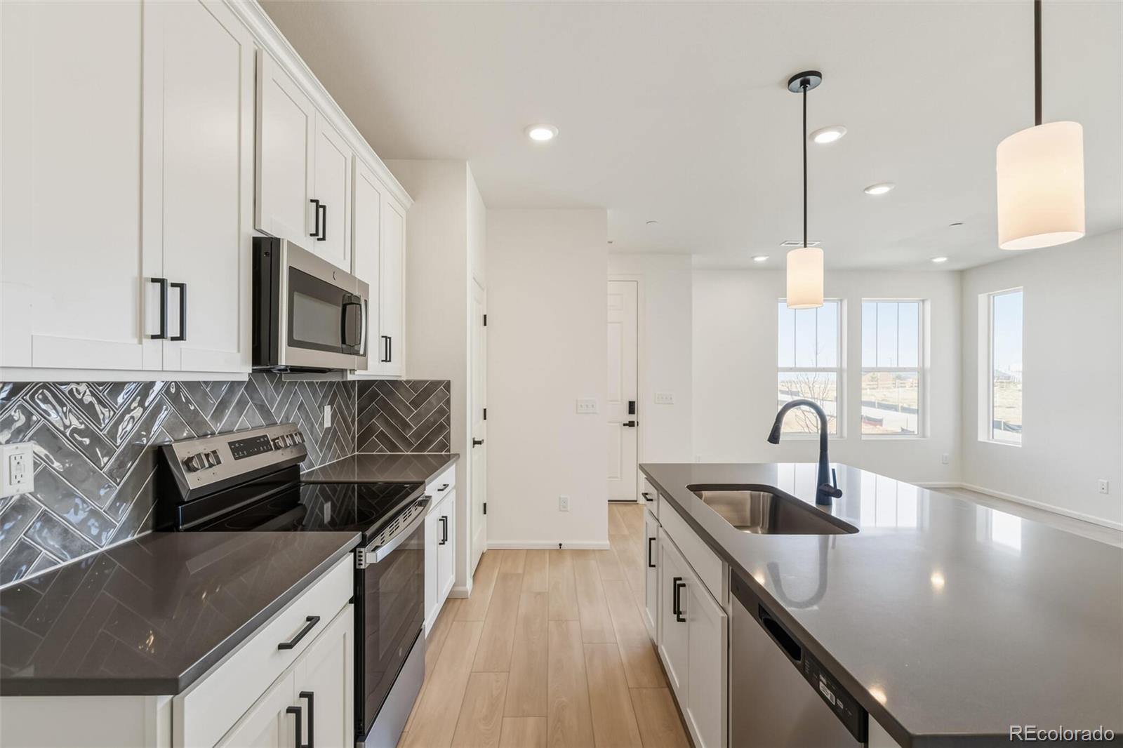 MLS Image #17 for 13560 e 111th place,commerce city, Colorado