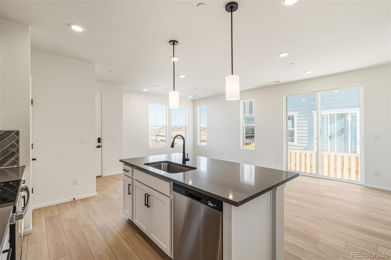 MLS Image #18 for 13560 e 111th place,commerce city, Colorado