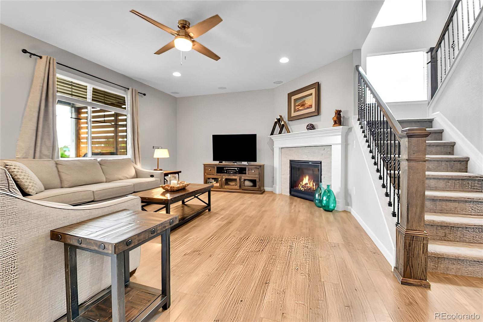 MLS Image #11 for 7809 s old hammer way,aurora, Colorado