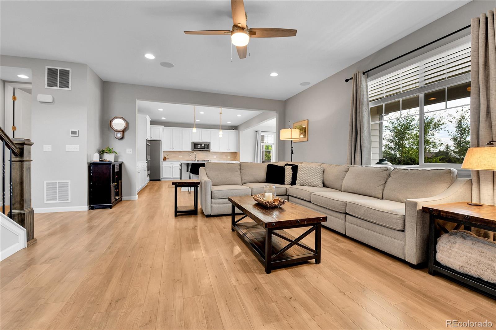MLS Image #12 for 7809 s old hammer way,aurora, Colorado