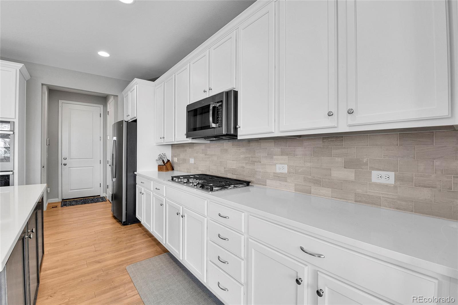 MLS Image #15 for 7809 s old hammer way,aurora, Colorado