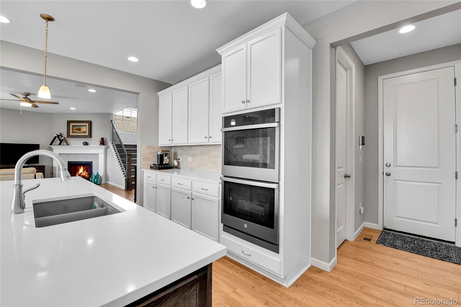 MLS Image #17 for 7809 s old hammer way,aurora, Colorado