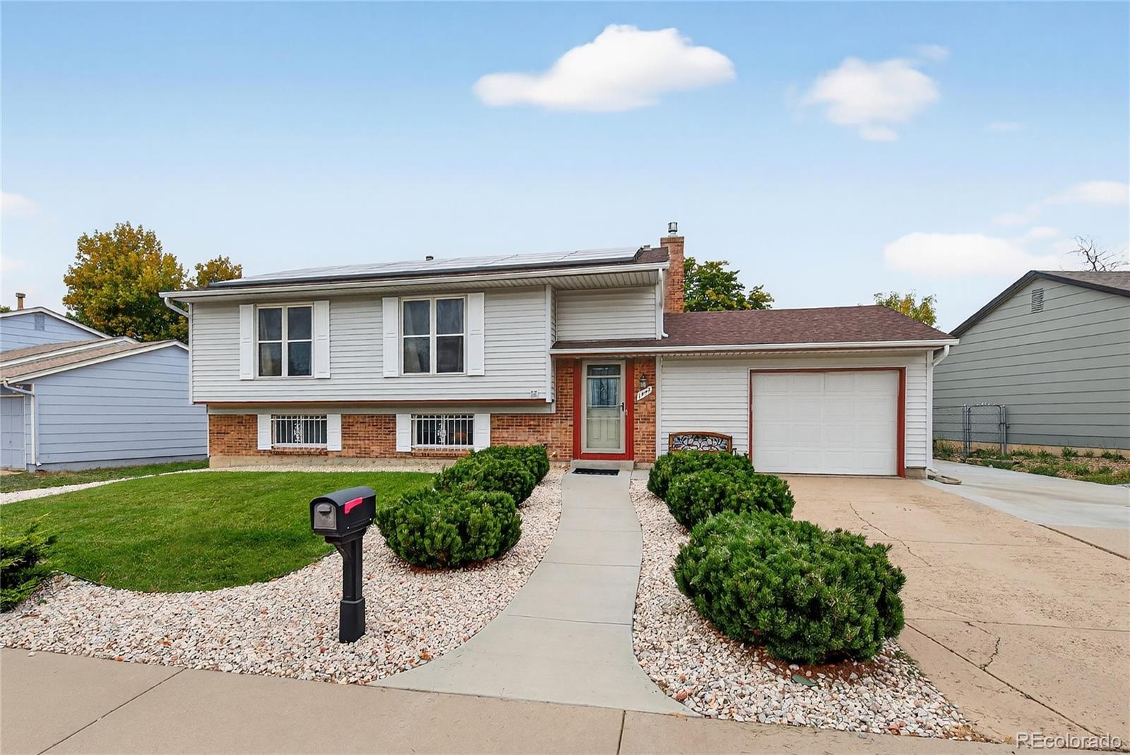 MLS Image #0 for 1847 s yampa way,aurora, Colorado