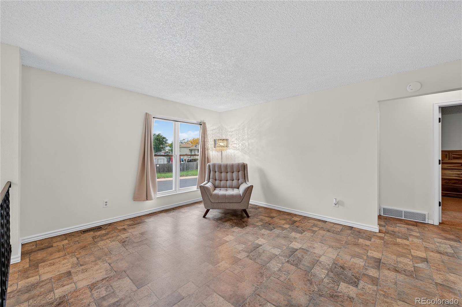 MLS Image #5 for 1847 s yampa way,aurora, Colorado
