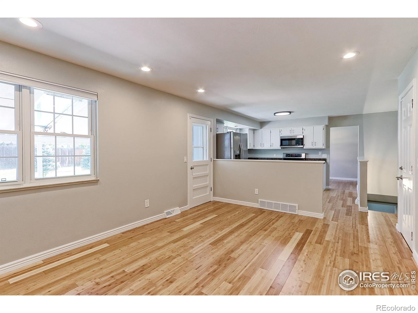 MLS Image #9 for 6454 w 85th avenue,arvada, Colorado