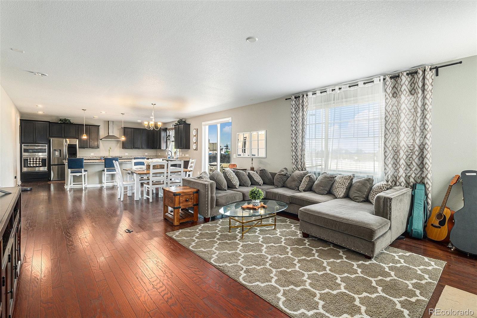 MLS Image #3 for 7792 s quantock way,aurora, Colorado