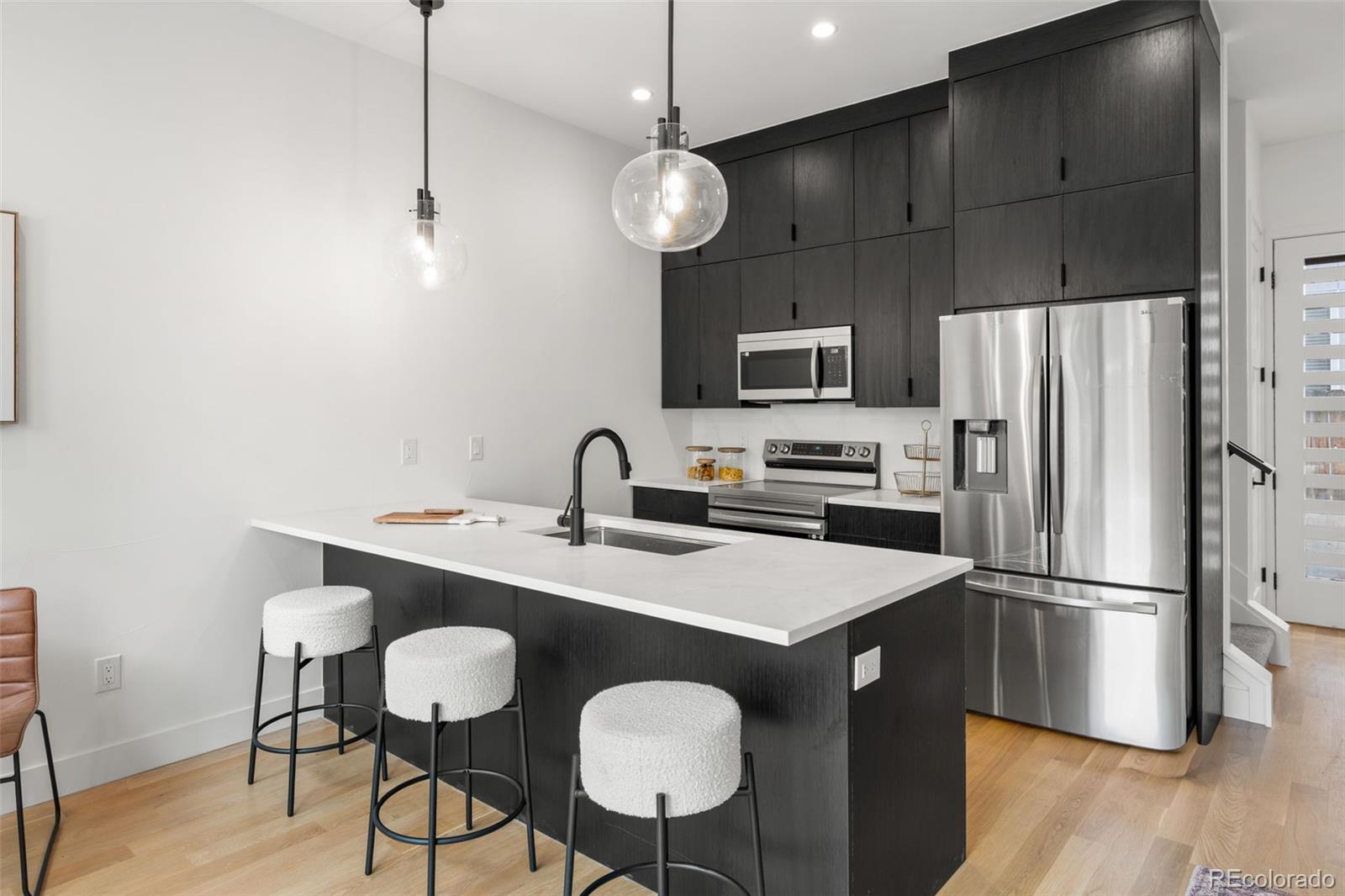 MLS Image #7 for 1256  yates street,denver, Colorado