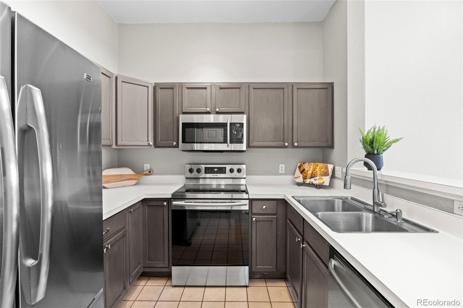 MLS Image #5 for 8707 e florida avenue 904,denver, Colorado