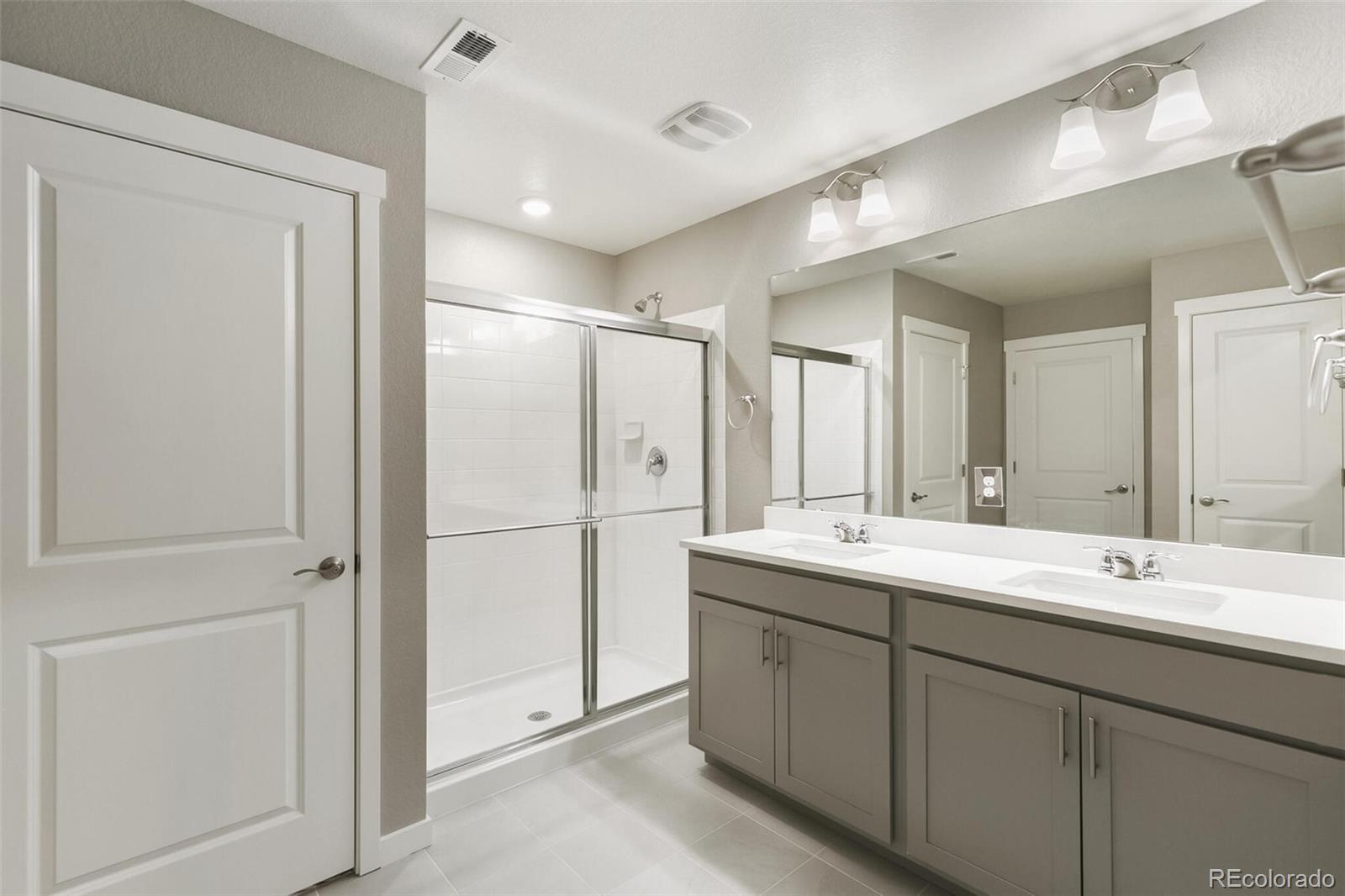 MLS Image #18 for 778 n clubview street,watkins, Colorado