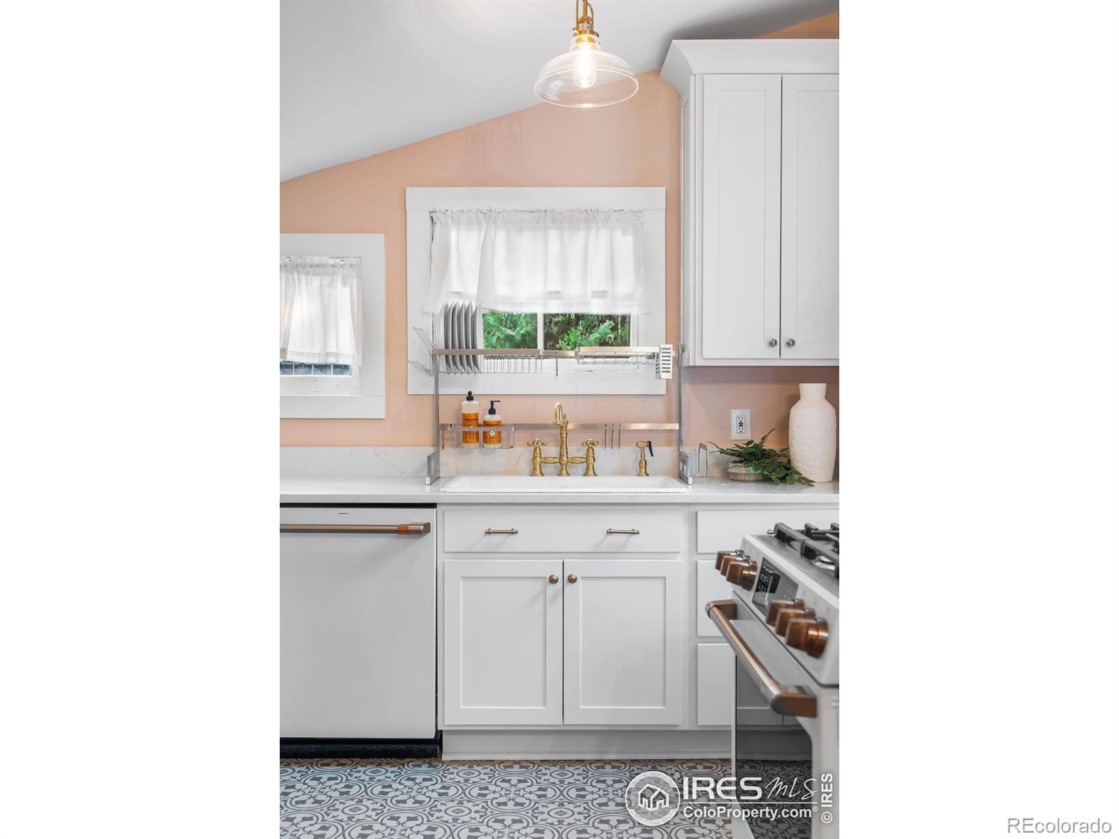MLS Image #16 for 315 e olive street,fort collins, Colorado