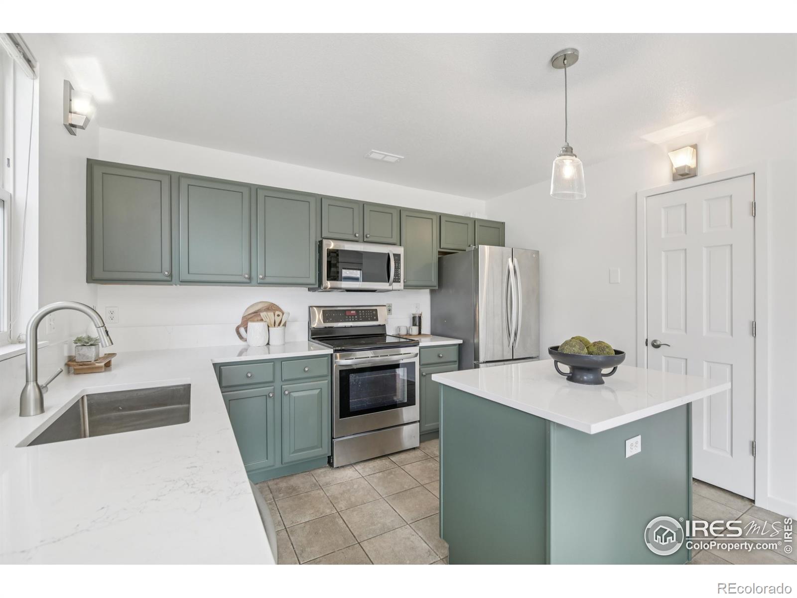 MLS Image #10 for 133  mesa circle,lafayette, Colorado