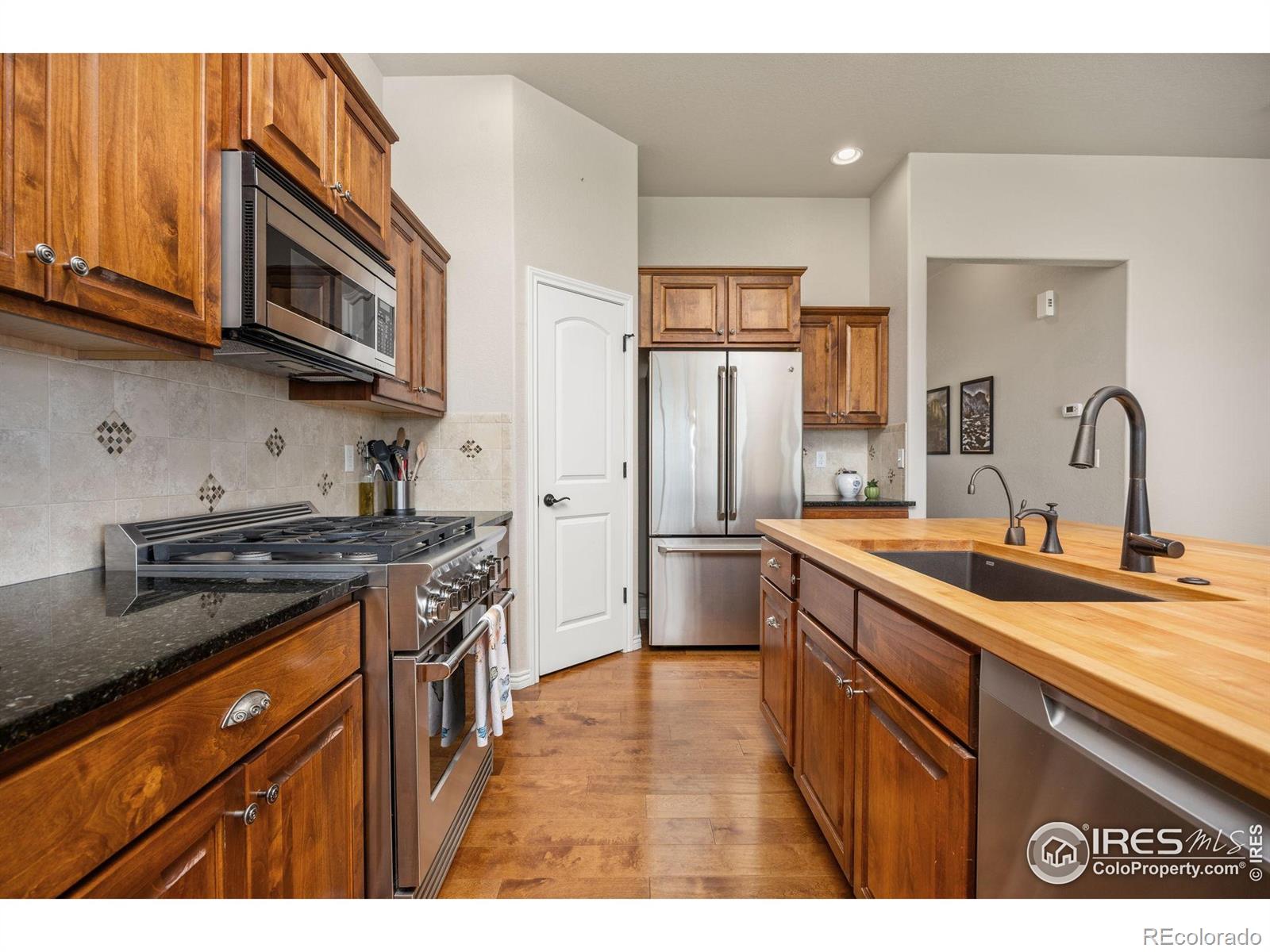 MLS Image #7 for 11369  charles street,firestone, Colorado