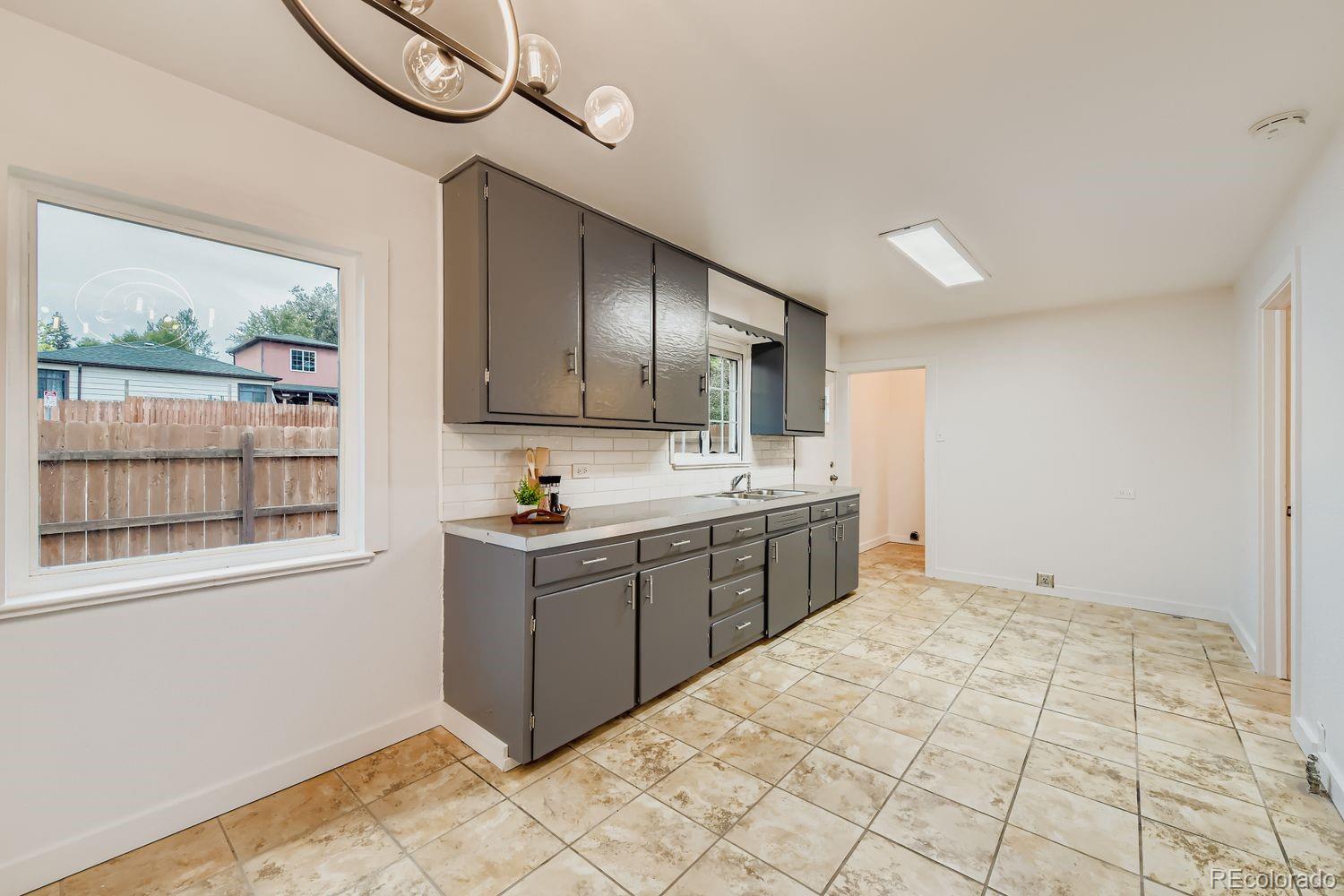 MLS Image #6 for 675 s quivas street,denver, Colorado