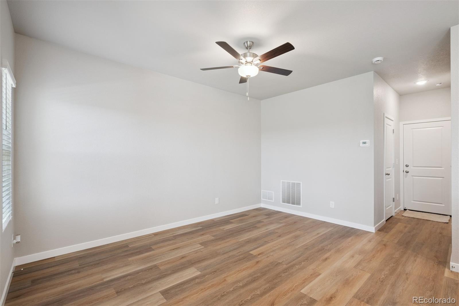MLS Image #9 for 922  montbello avenue,fort lupton, Colorado