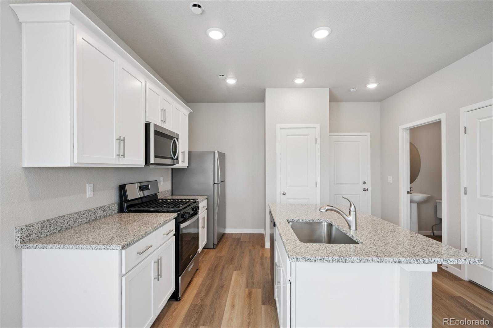 MLS Image #5 for 918  montbello avenue,fort lupton, Colorado