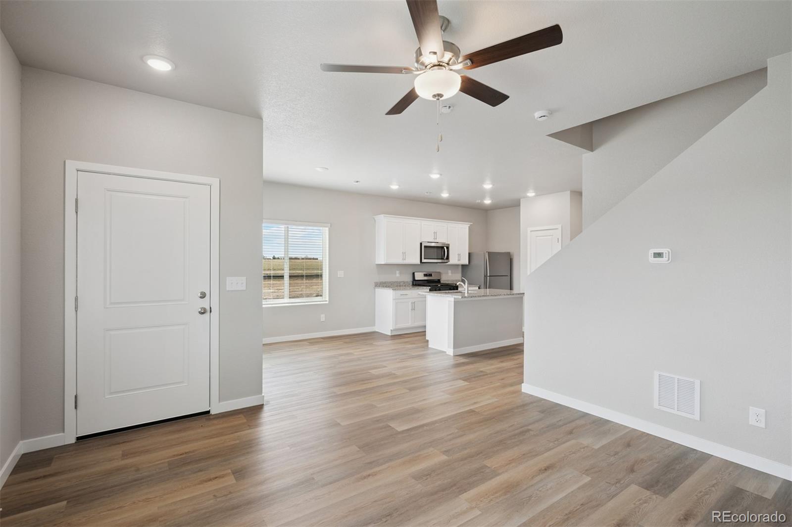 MLS Image #8 for 918  montbello avenue,fort lupton, Colorado
