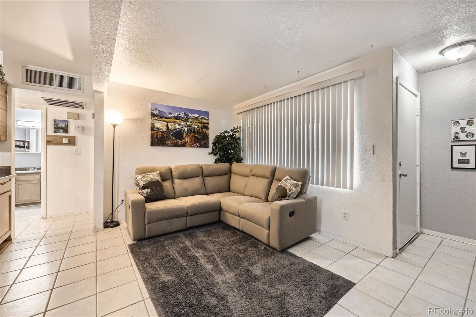 MLS Image #4 for 3663 s sheridan boulevard 14,denver, Colorado