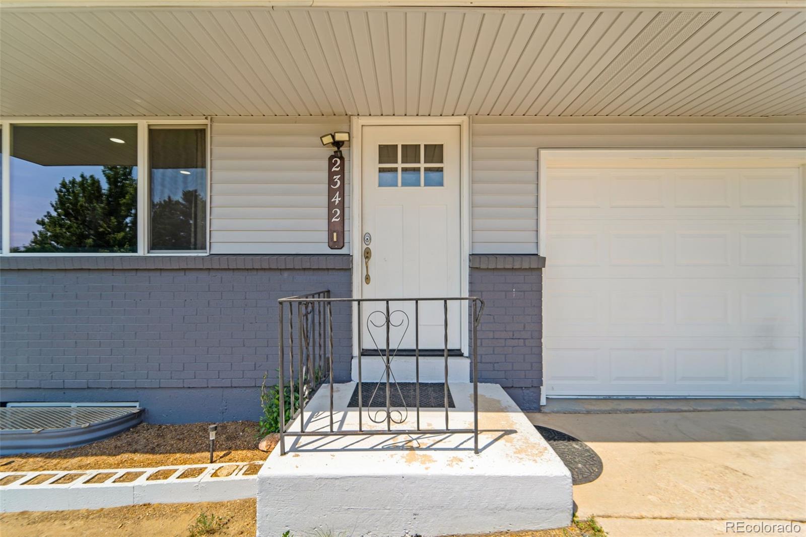 MLS Image #5 for 2342  laramie drive,colorado springs, Colorado