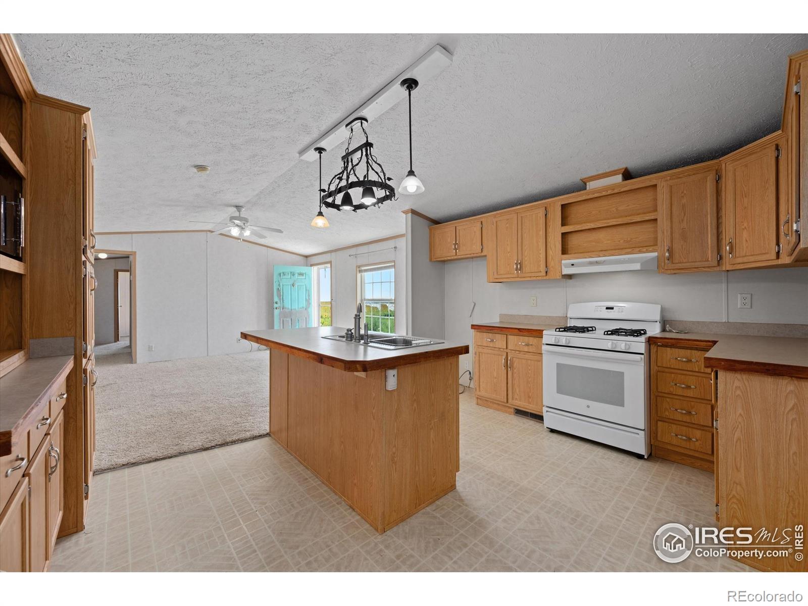 MLS Image #11 for 28444  county road dd ,snyder, Colorado