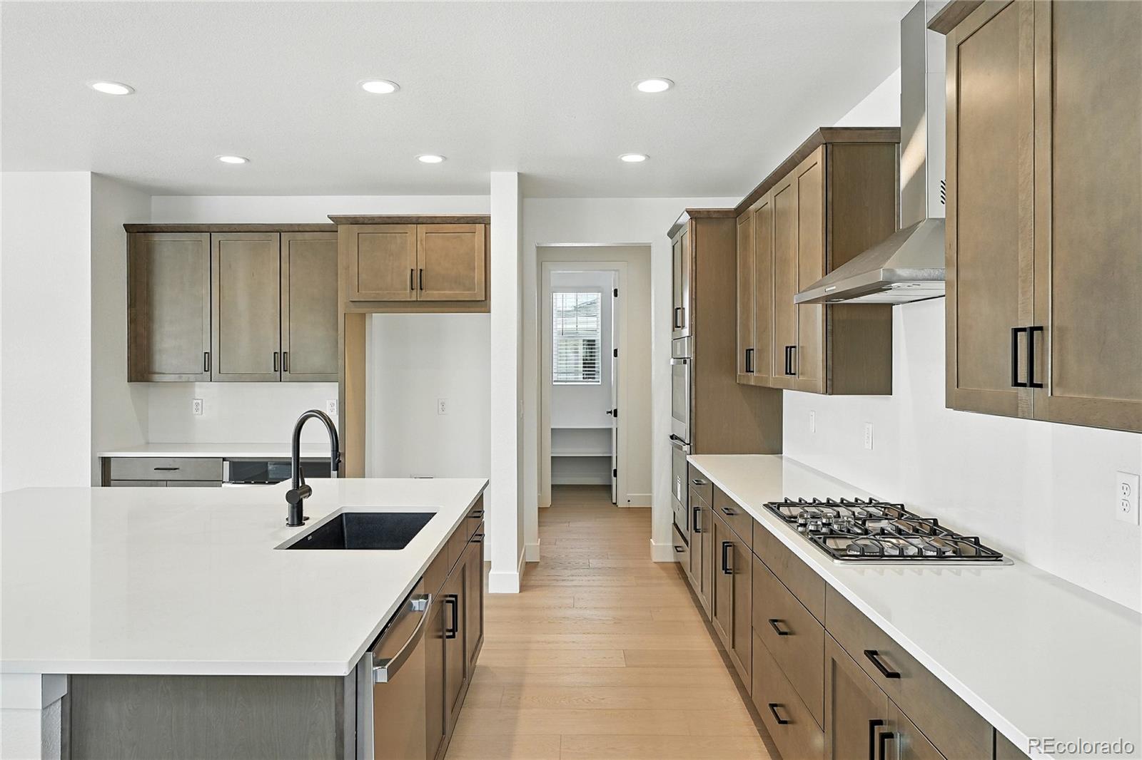 MLS Image #9 for 3303  backdrop court,castle rock, Colorado