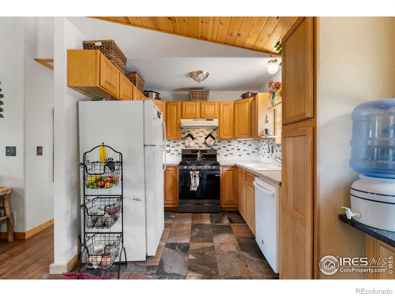 MLS Image #13 for 28  nonami court,red feather lakes, Colorado