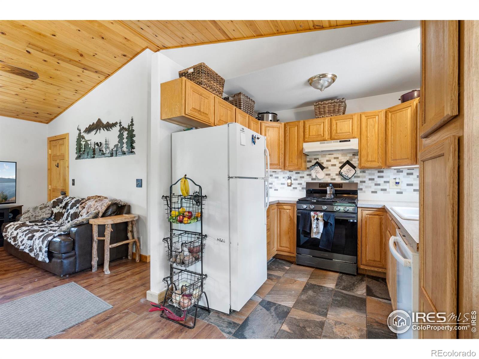 MLS Image #15 for 28  nonami court,red feather lakes, Colorado