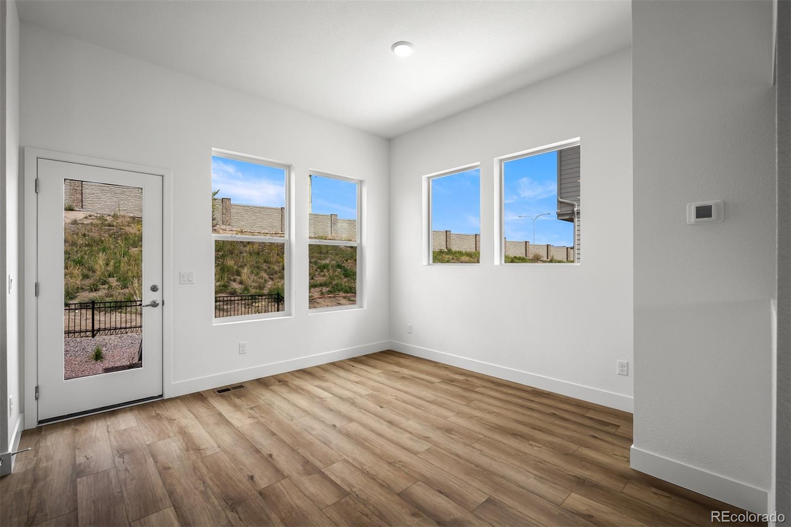 MLS Image #12 for 4574  peak crest view,colorado springs, Colorado