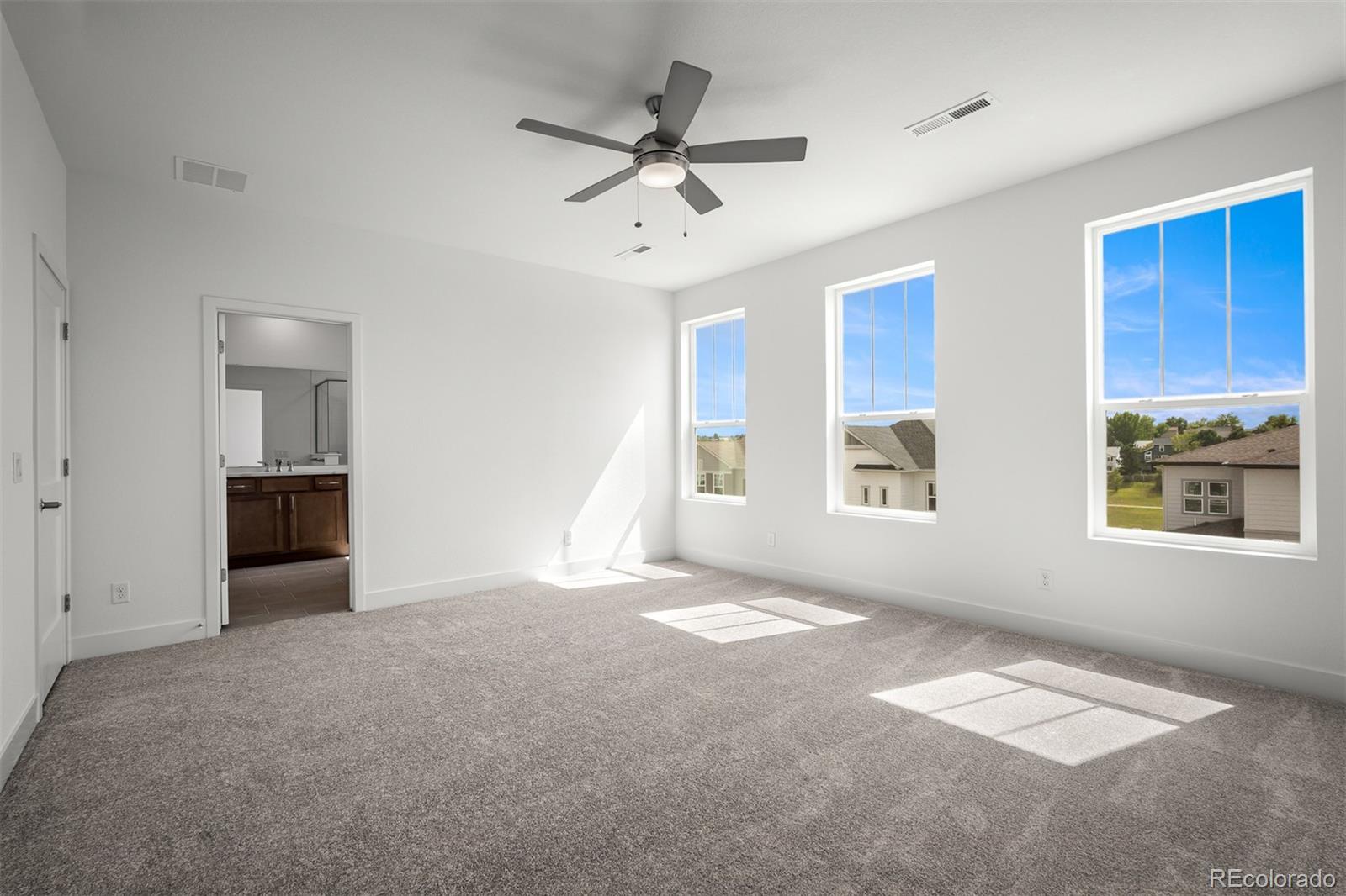 MLS Image #15 for 4574  peak crest view,colorado springs, Colorado