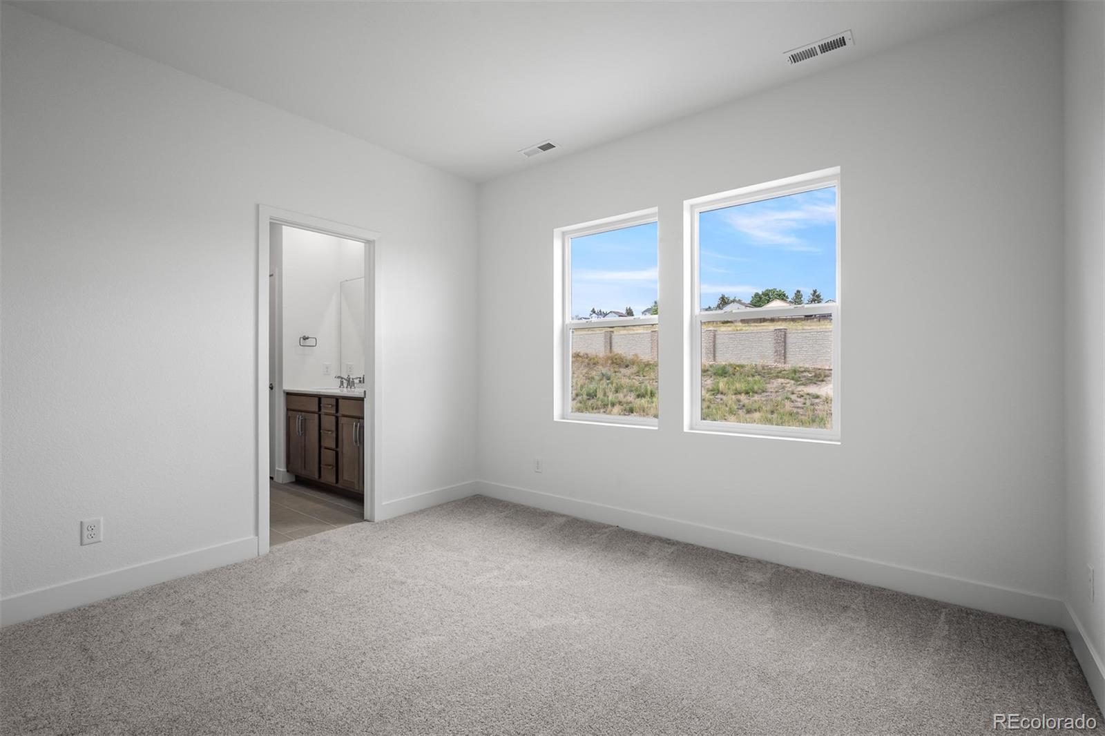 MLS Image #20 for 4574  peak crest view,colorado springs, Colorado