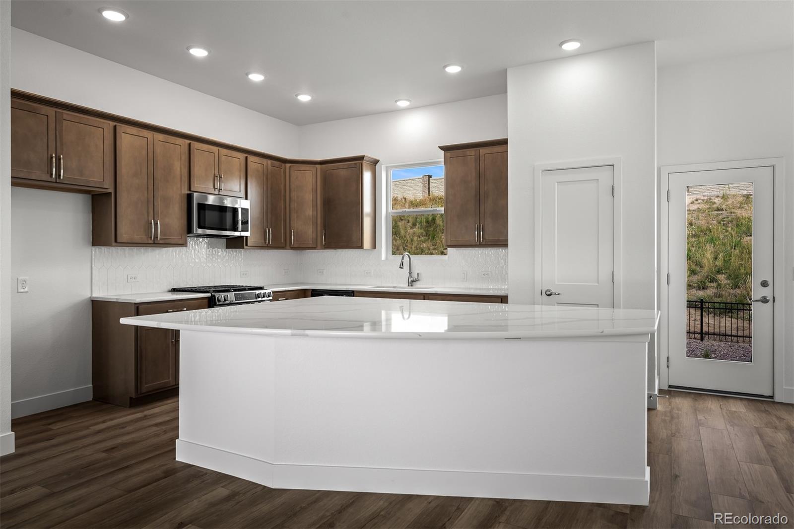 MLS Image #8 for 4574  peak crest view,colorado springs, Colorado