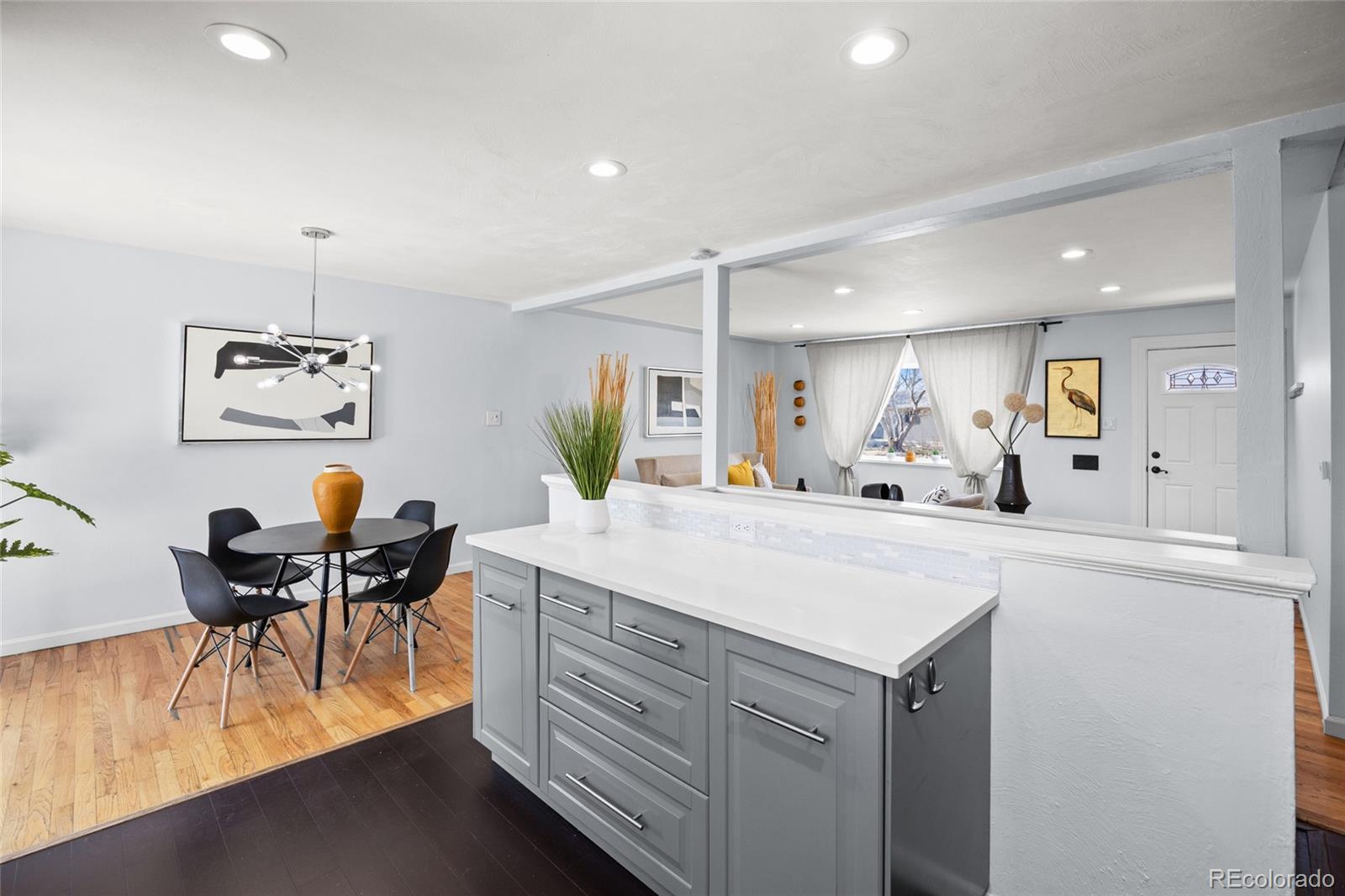 MLS Image #7 for 936 s jersey street,denver, Colorado