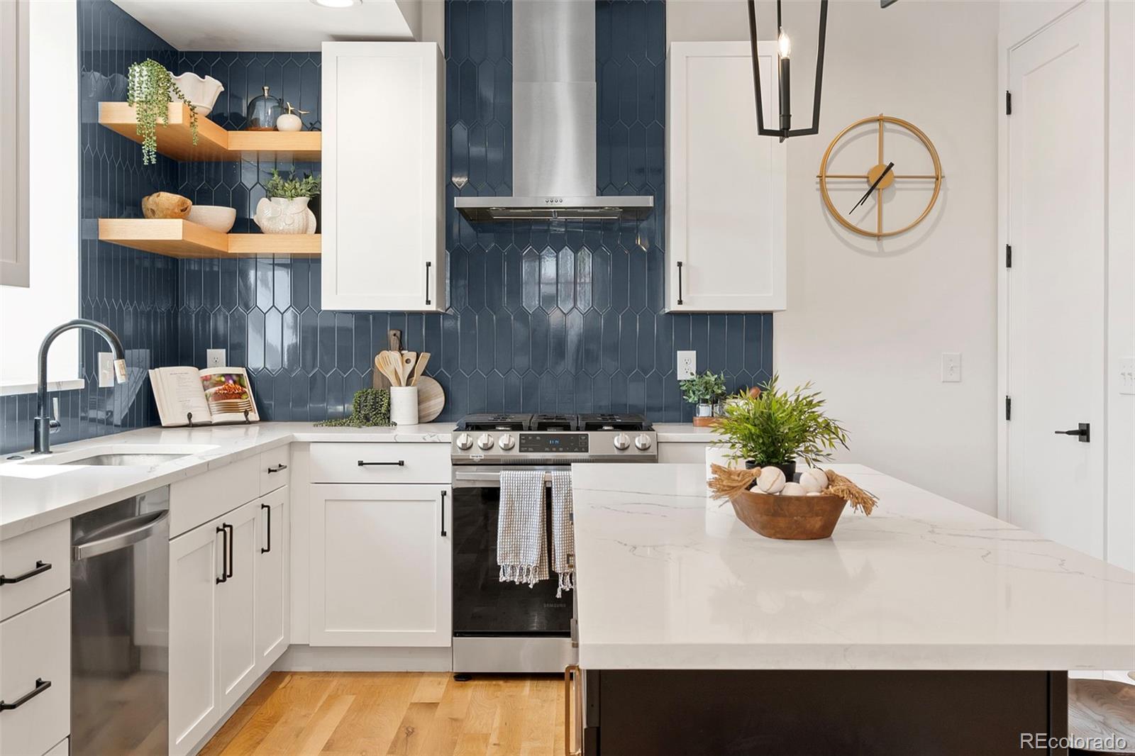 MLS Image #14 for 475  galapago street 3,denver, Colorado