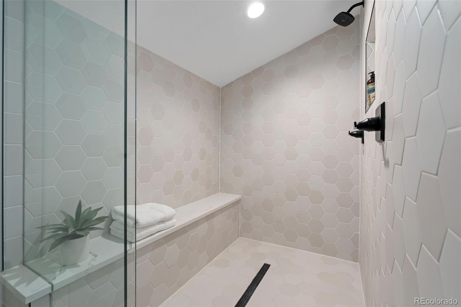MLS Image #20 for 475  galapago street 3,denver, Colorado