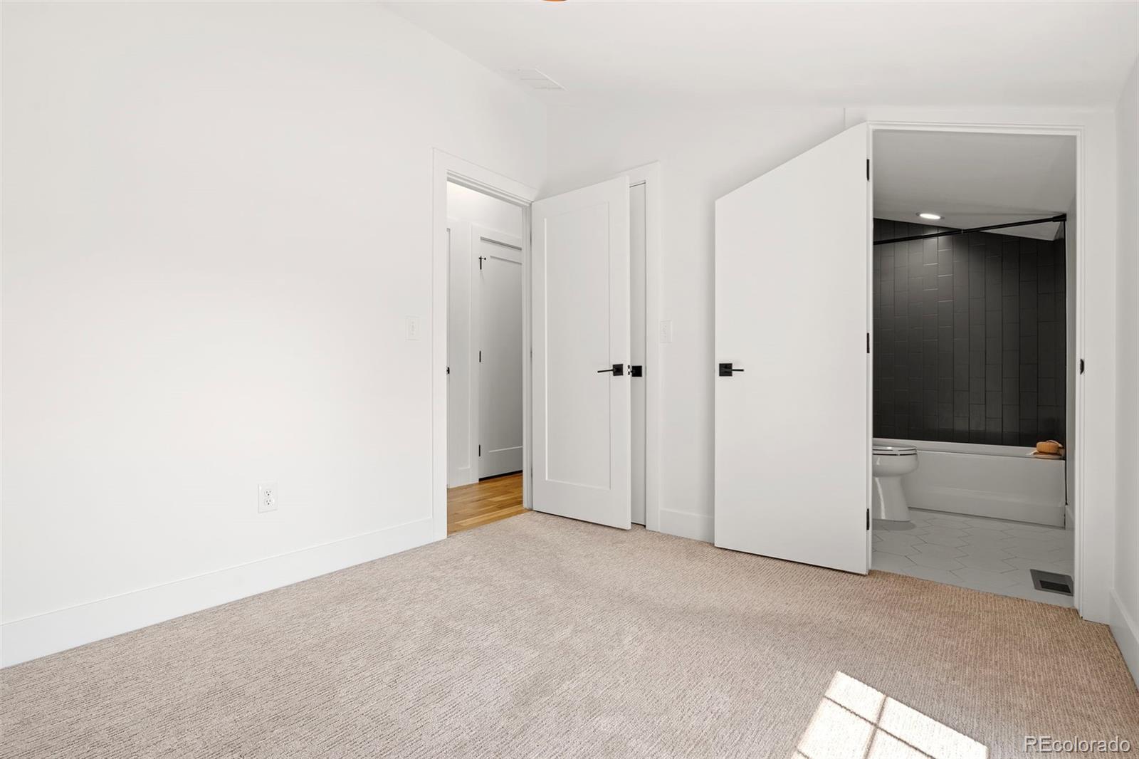 MLS Image #30 for 475  galapago street 3,denver, Colorado