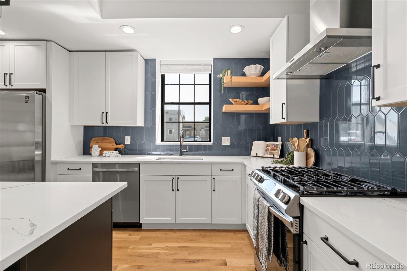 MLS Image #9 for 475  galapago street 3,denver, Colorado