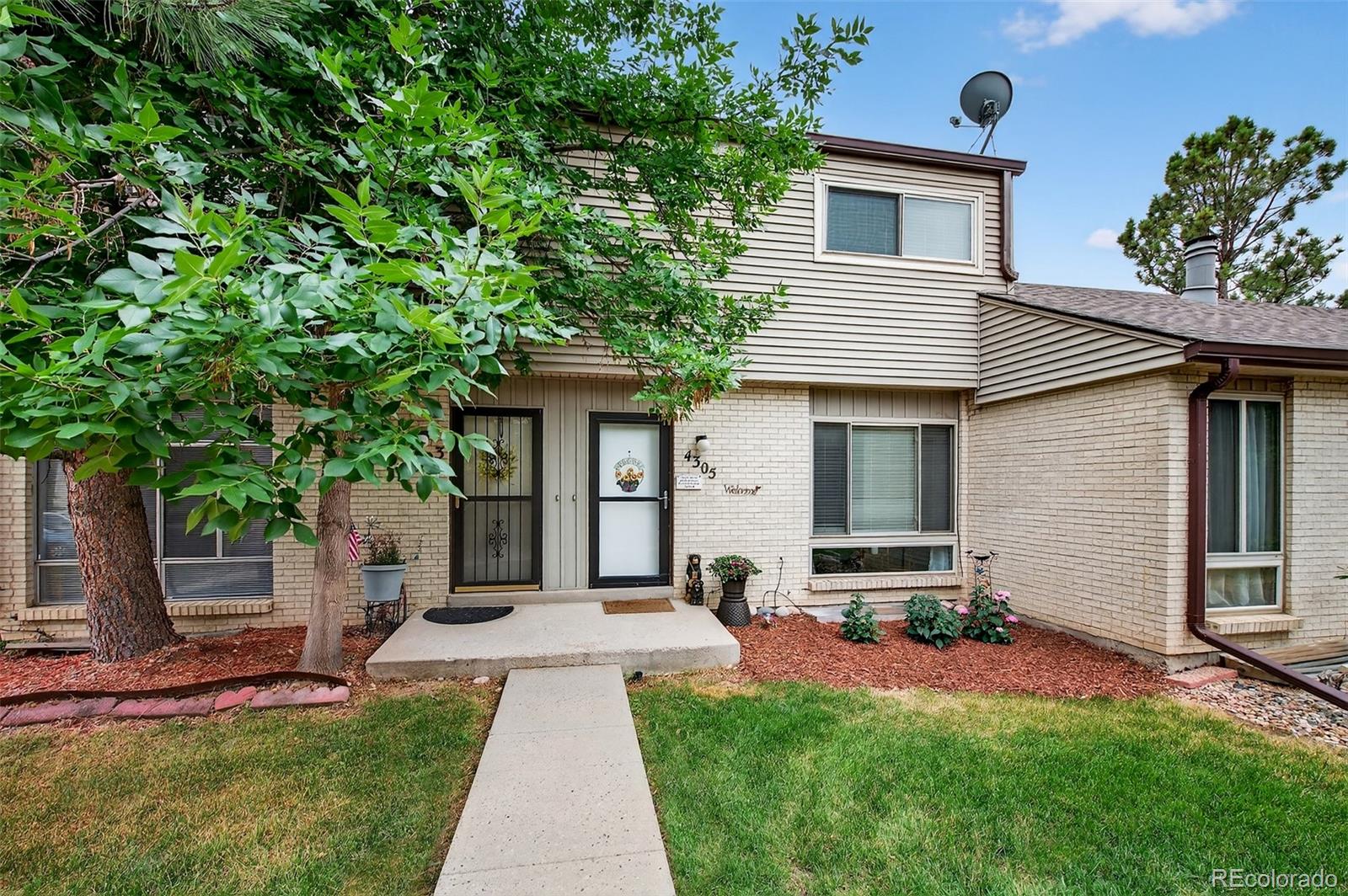 MLS Image #0 for 4305 w ponds circle,littleton, Colorado