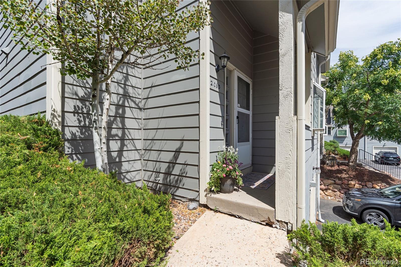 MLS Image #3 for 2063 s worchester way,aurora, Colorado