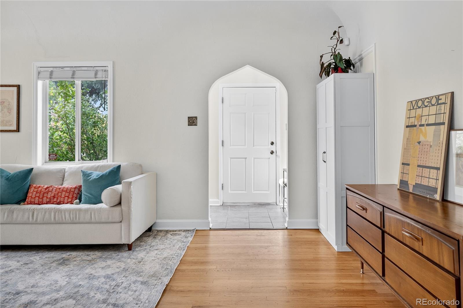MLS Image #10 for 1400  glencoe street,denver, Colorado