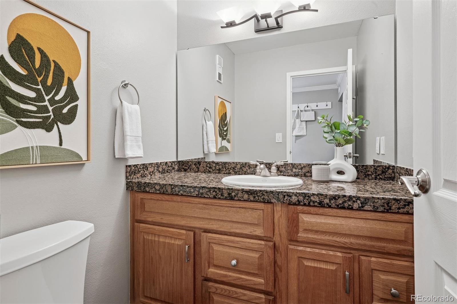 MLS Image #18 for 1625  larimer street,denver, Colorado