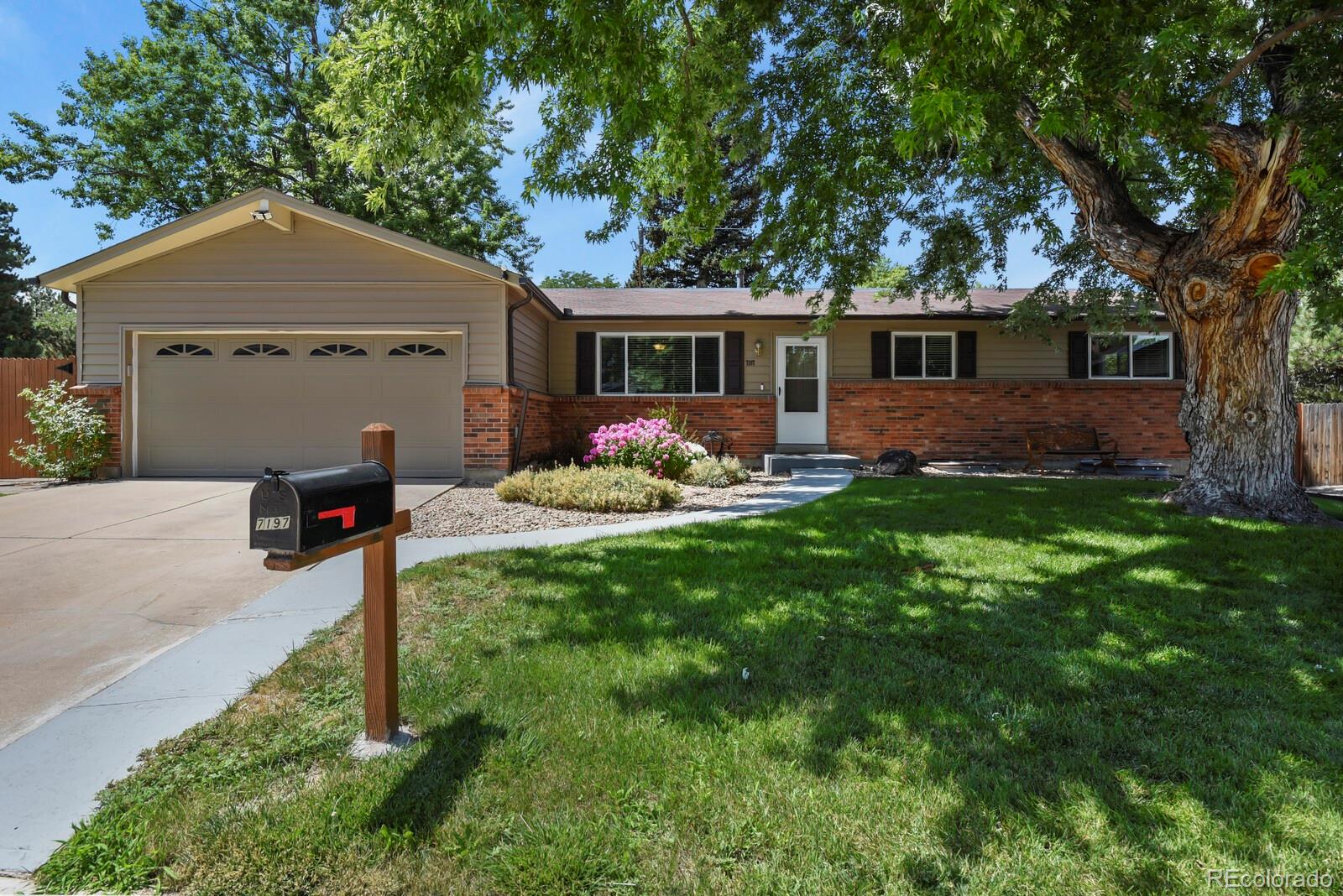 MLS Image #0 for 7197 s dahlia court,centennial, Colorado